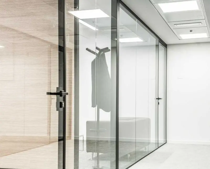 پارتیشن شیشه ای فول فریم لس allure اکسیدال